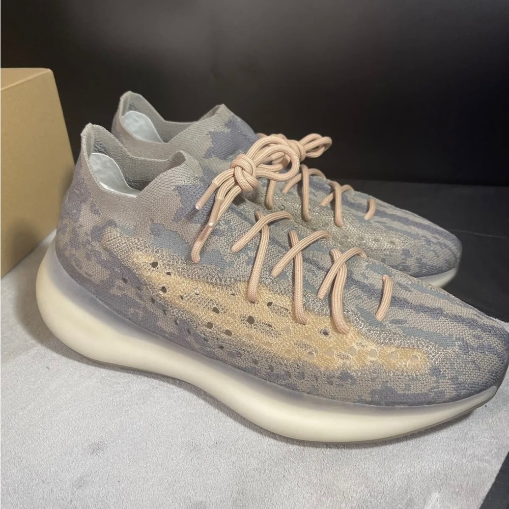adidas Yeezy Boost 380 Mist Non-Reflective Size 13 FX9764 Brown Tan Grey OG